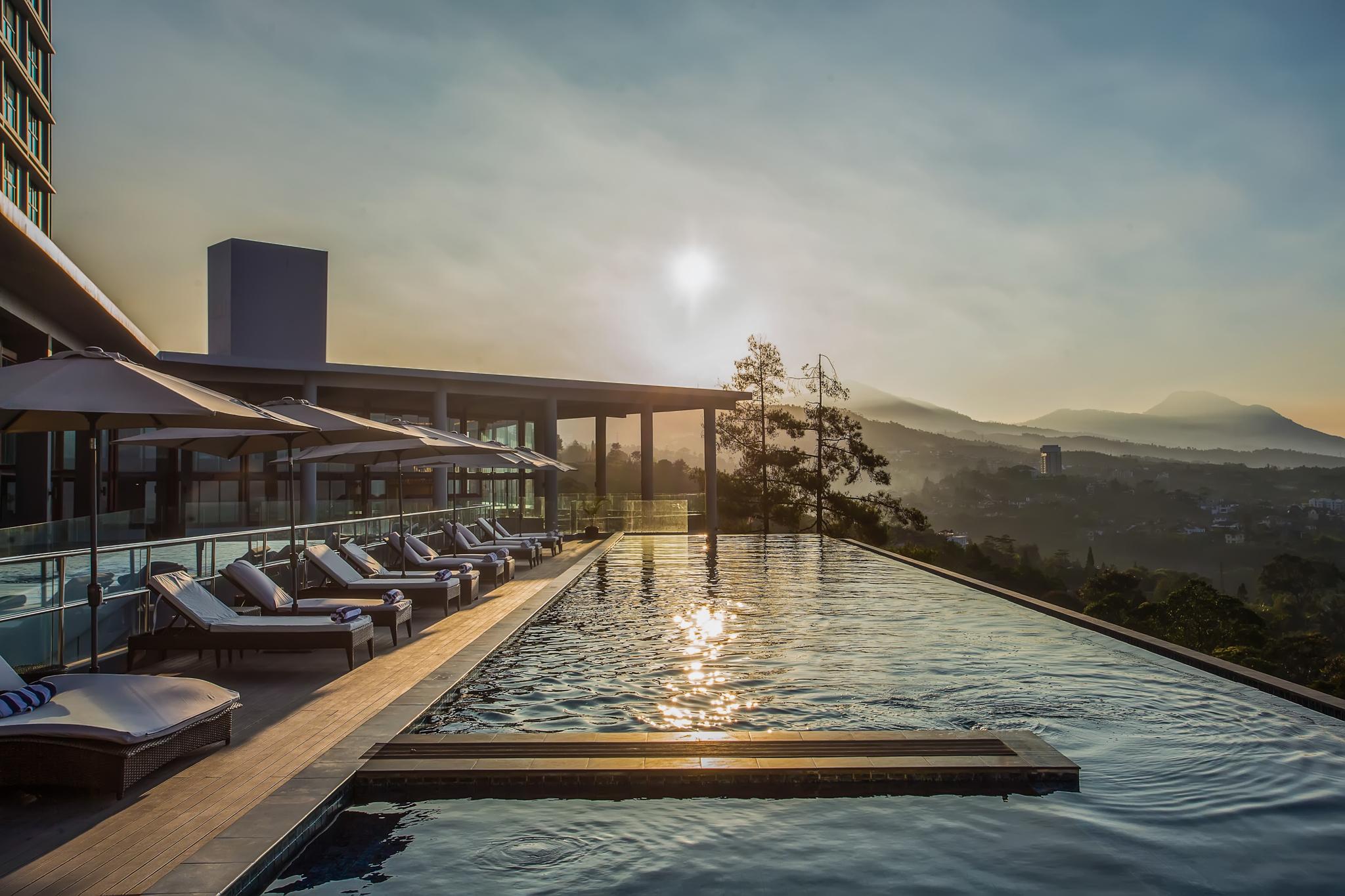 Swiss-Belresort Dago Heritage Bandung Exterior foto